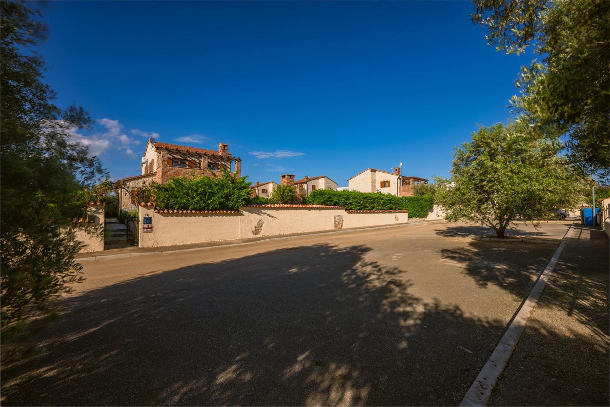 Villa Sonne In Paradis Butkovici  Exterior photo