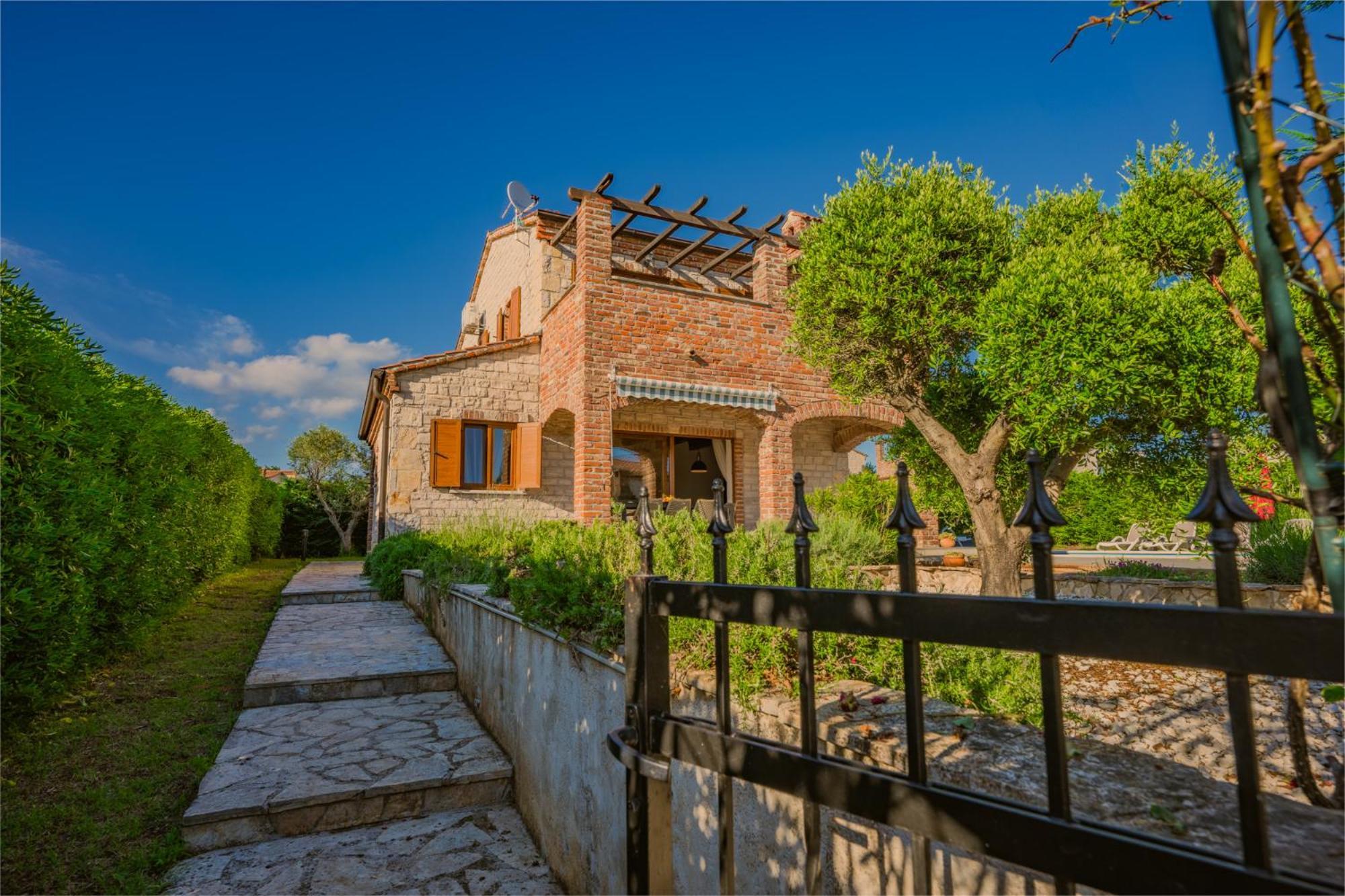 Villa Sonne In Paradis Butkovici  Exterior photo