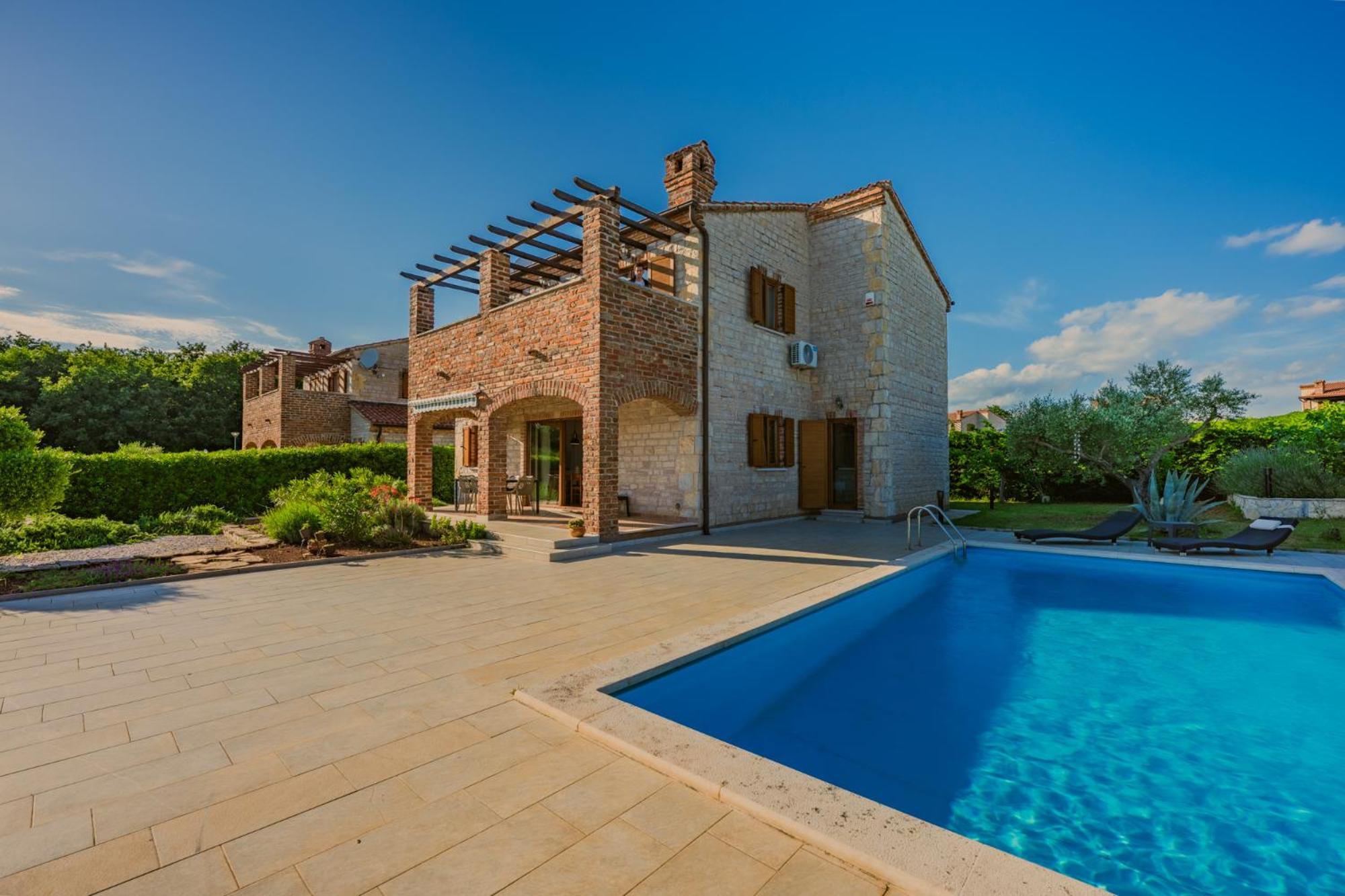 Villa Sonne In Paradis Butkovici  Exterior photo