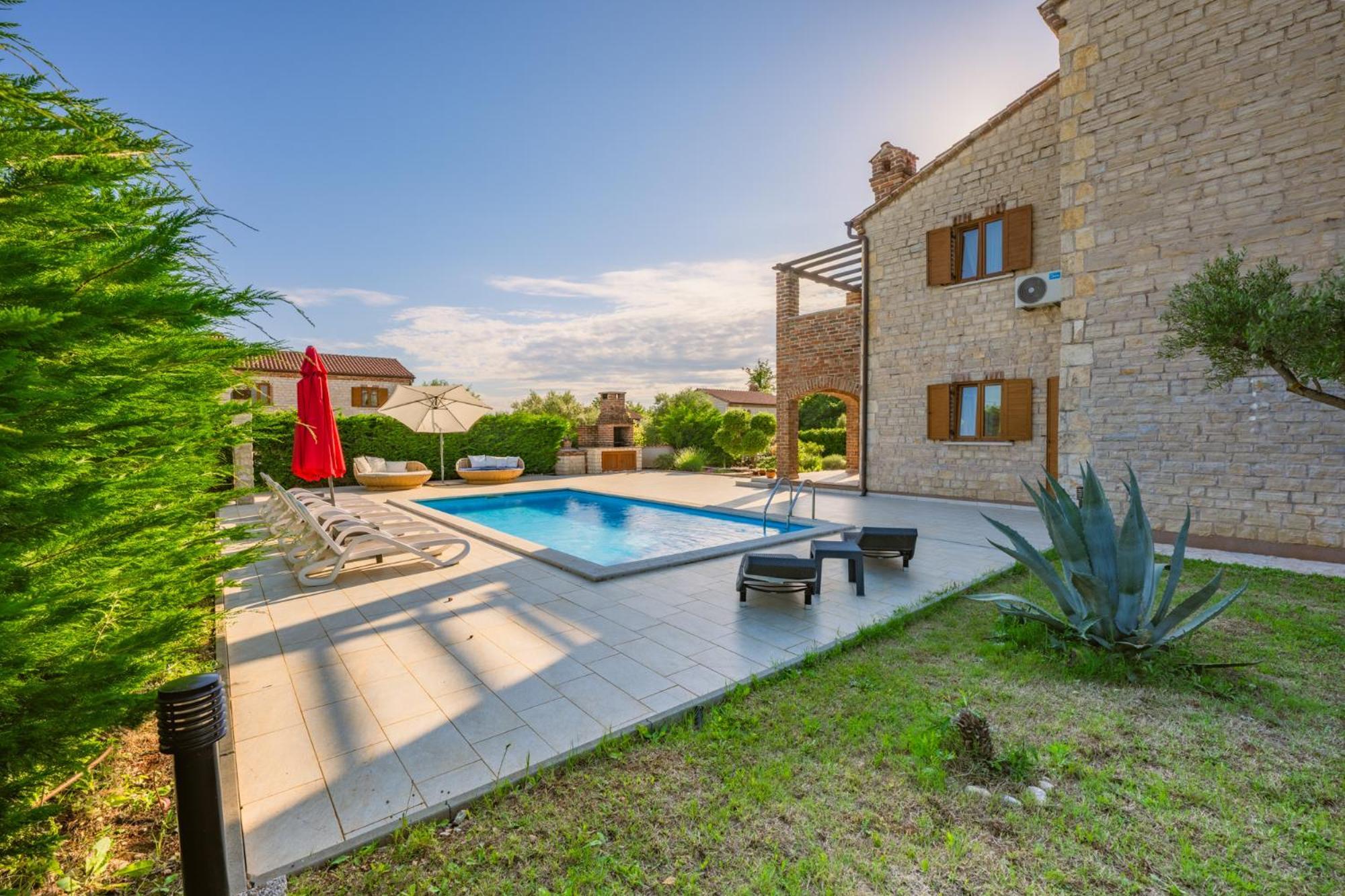 Villa Sonne In Paradis Butkovici  Exterior photo